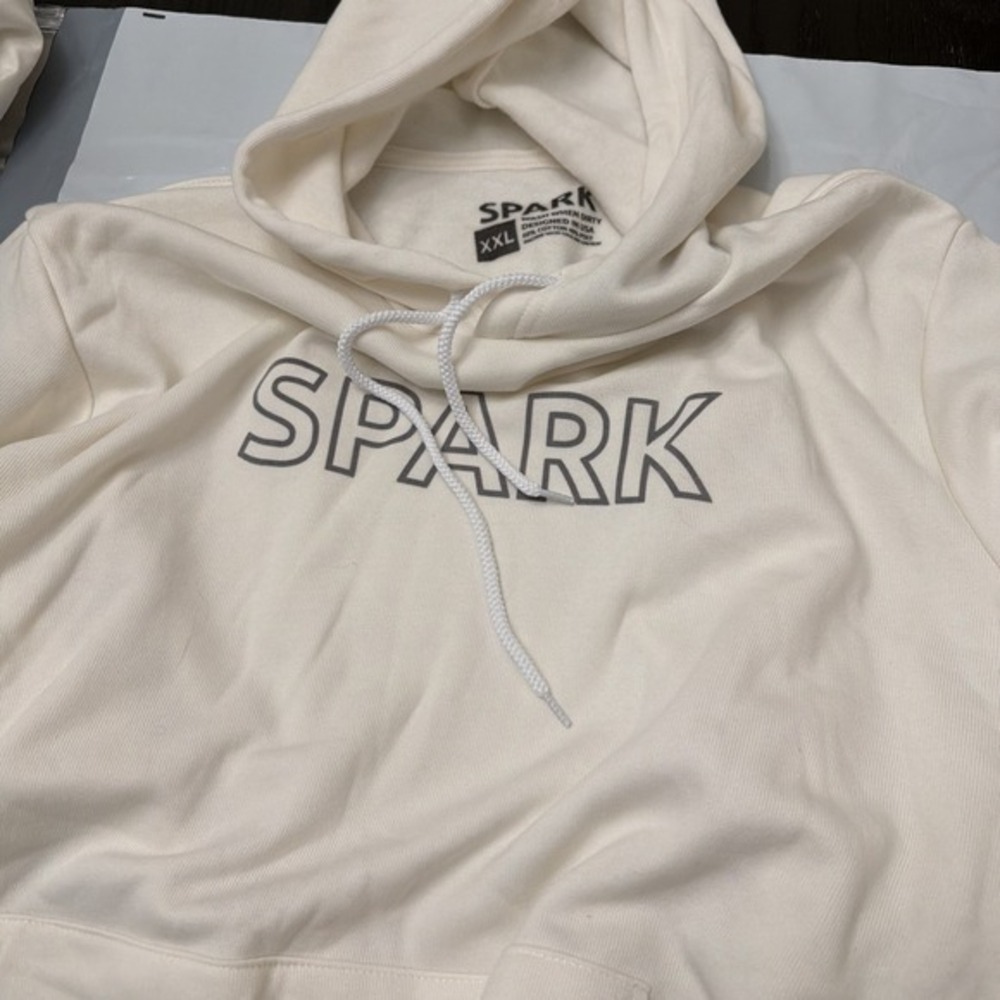 Spark Midweight Hoodie Natural Color Long‎ Sleeve  XXL  NWT 68.00.     747